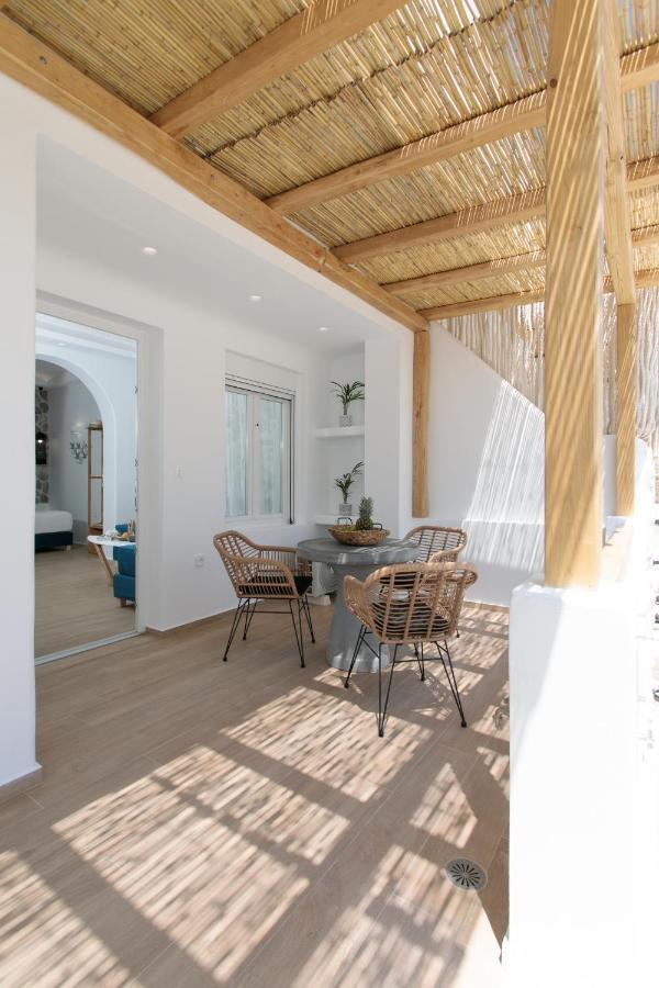 Hora Seaside Suites Naxos City Exterior photo