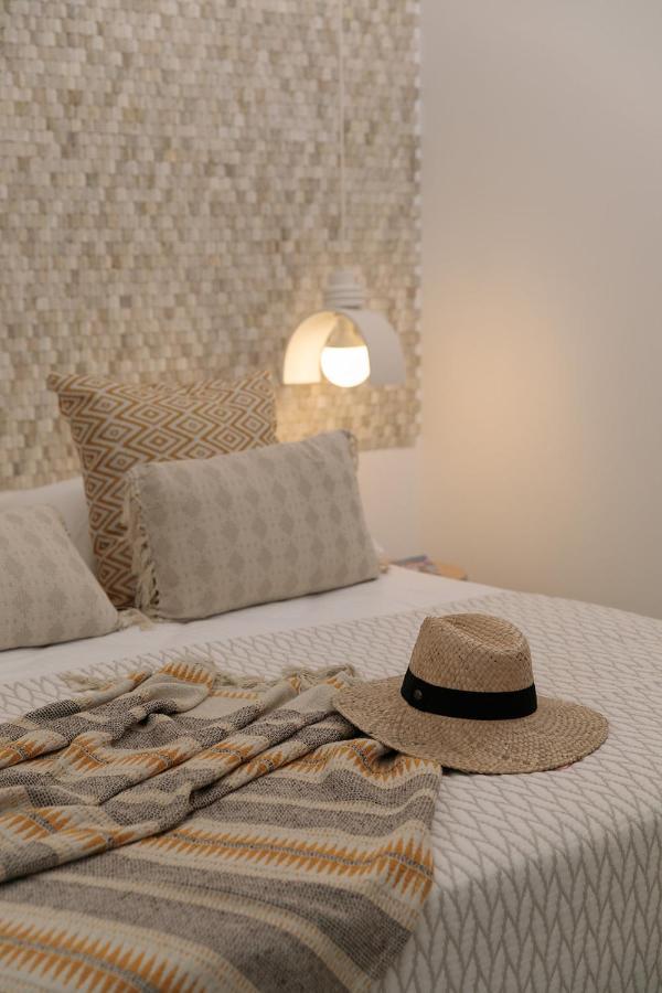 Hora Seaside Suites Naxos City Exterior photo