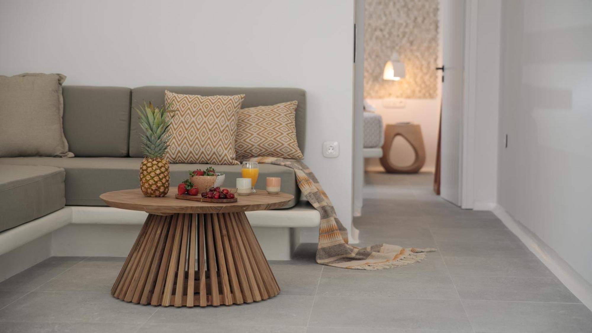 Hora Seaside Suites Naxos City Exterior photo
